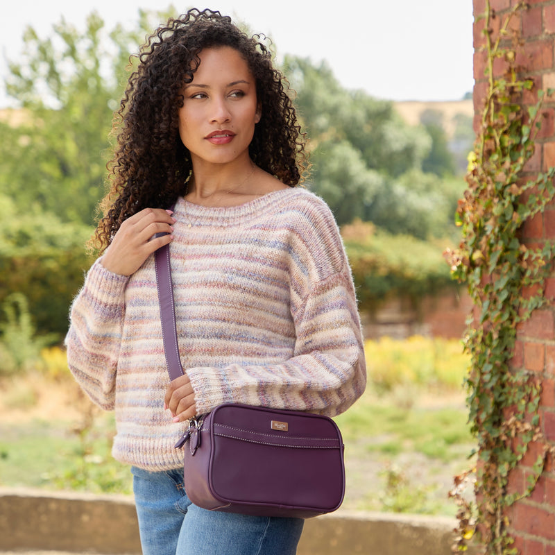 Cross Body Bags