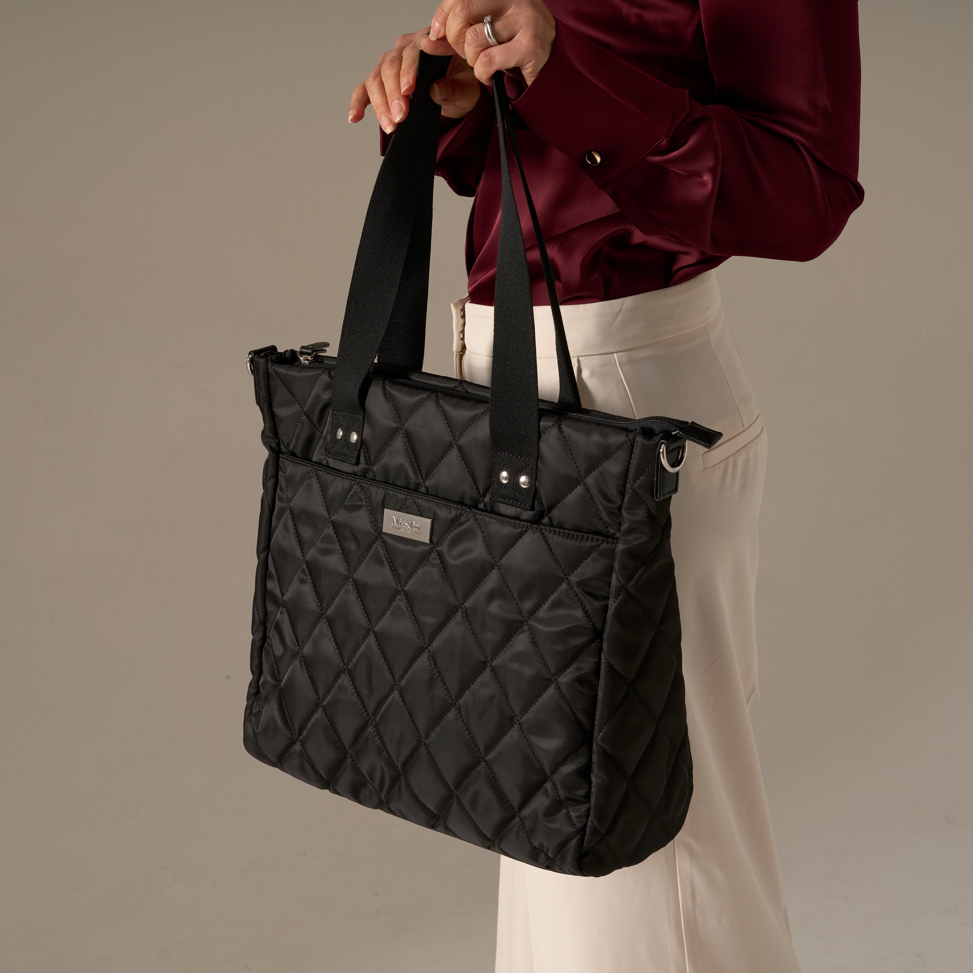 Black (Pre-Order - Dispatch 18th Mar)