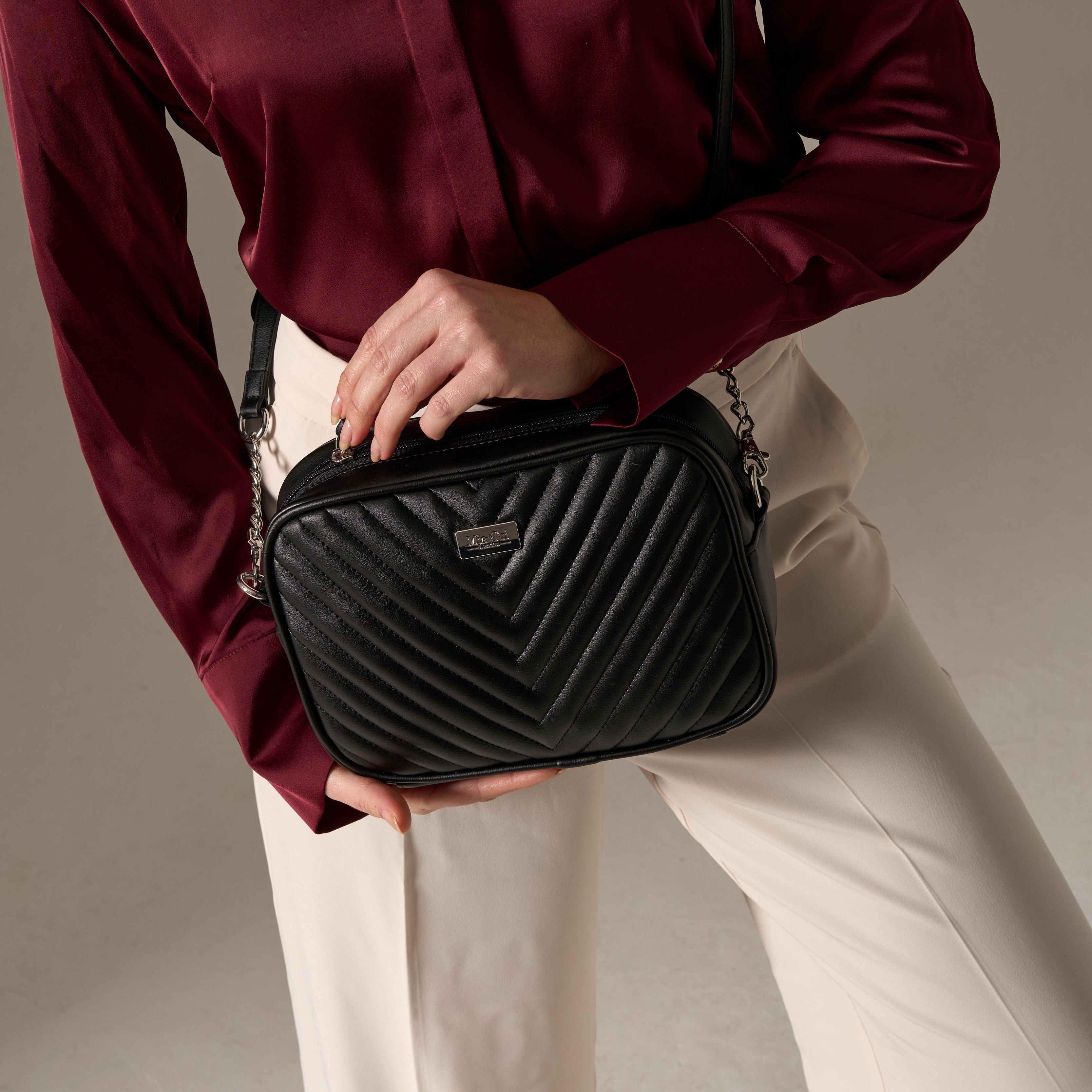 Black (Pre-Order - Dispatch 18th Mar)