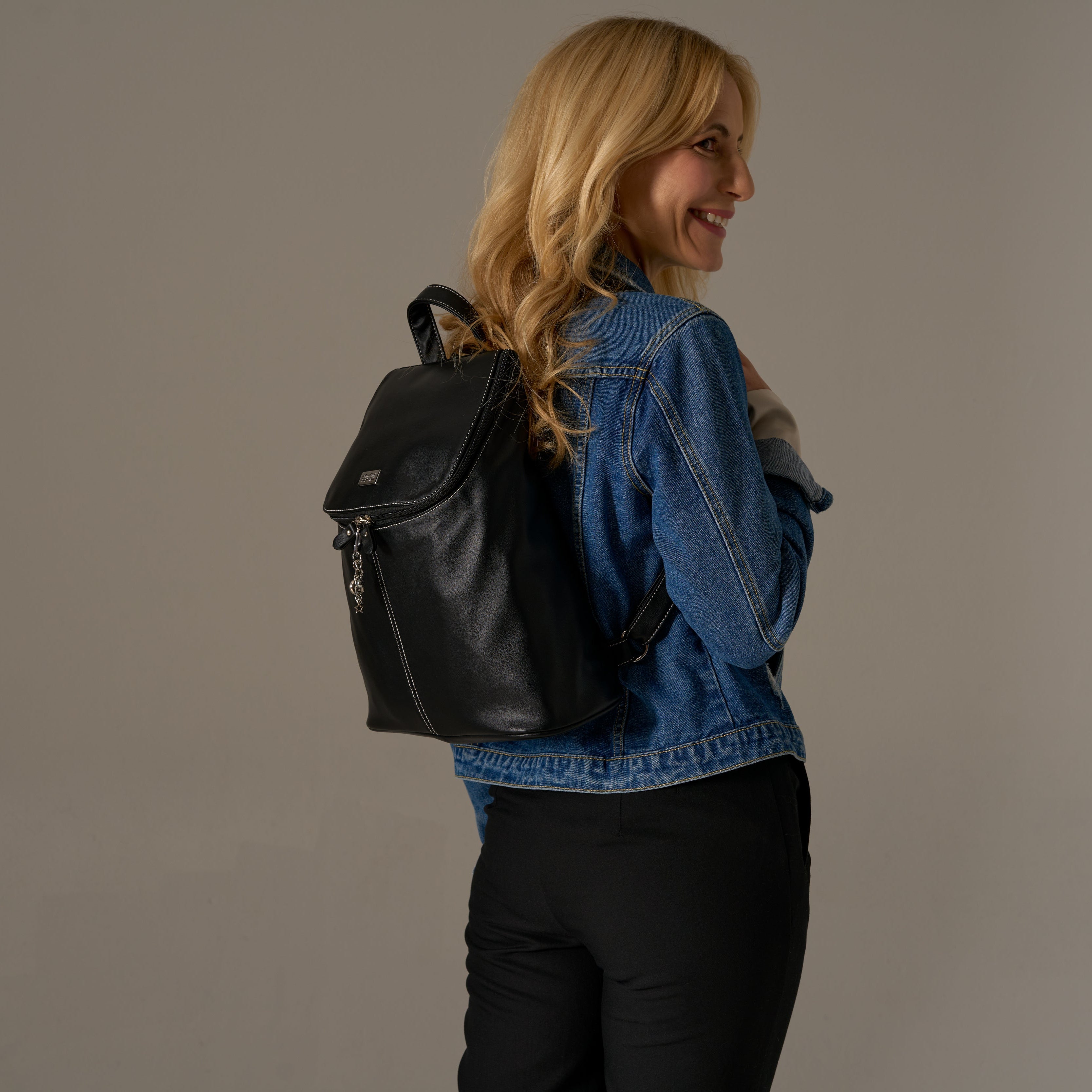 Black (Pre Oder -Dispatch 16th Dec)