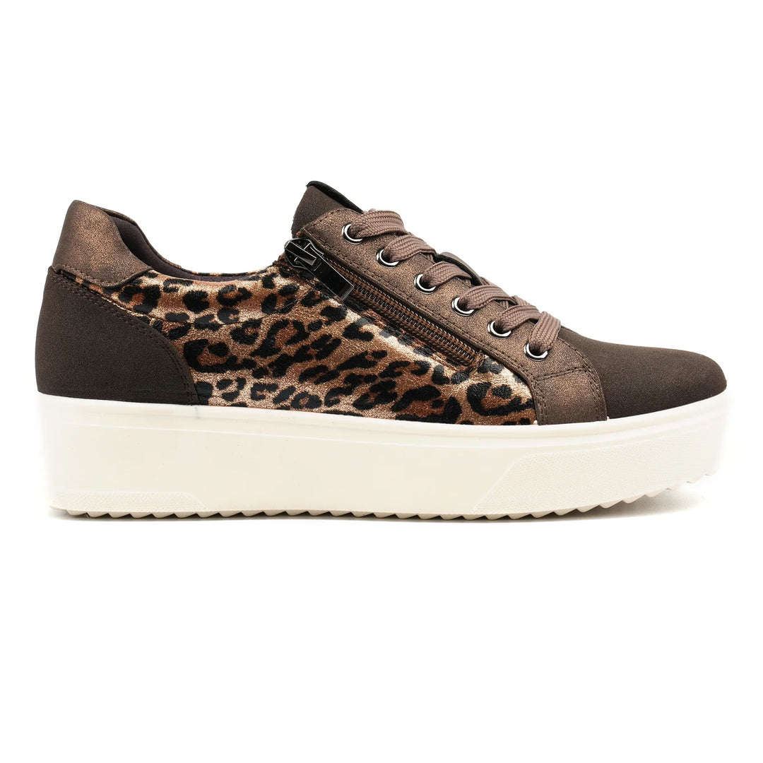 Mia Tui Brenda Brown Trainers