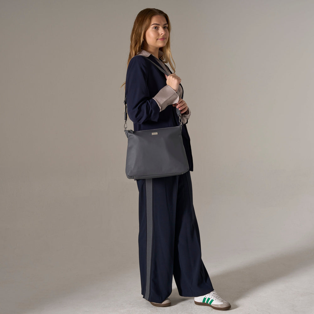 Mia Tui Handbags Taylor