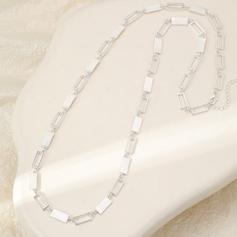 Mia Tui Jewellery Geometric Rectangle Link Necklace ✨