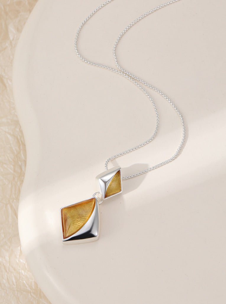 Mia Tui Jewellery Golden Diamond-Shaped Stud Earrings ✨💛