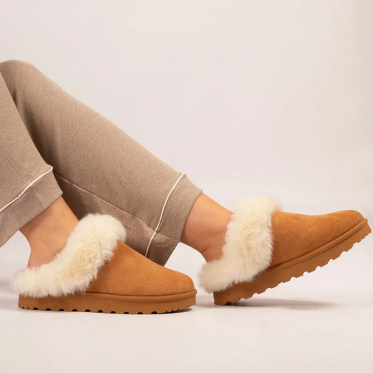 Mia Tui Nevas Tan Slippers
