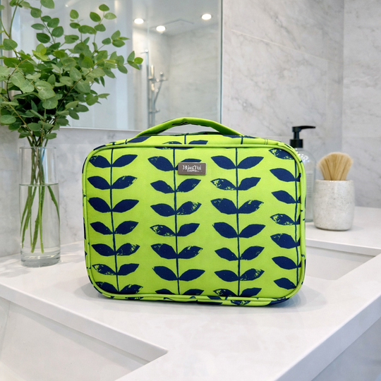 Mia Tui Travel Bags Lou Hanging Toiletry Case