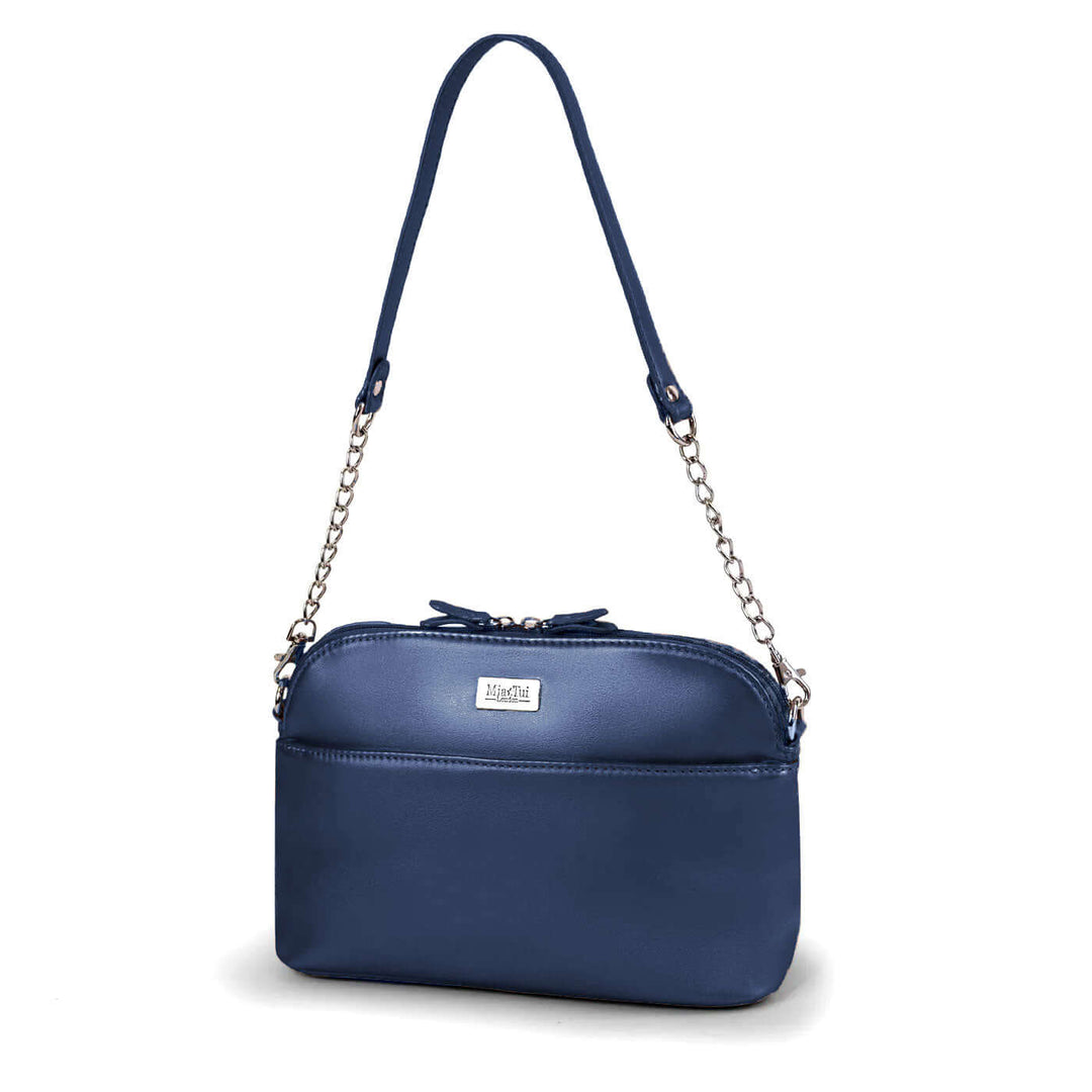 Rebecca - Outlet, navy crossbody bag with chic chain detailing and adjustable strap.